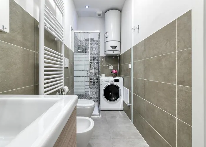 Ugo Lenzi * 볼로냐