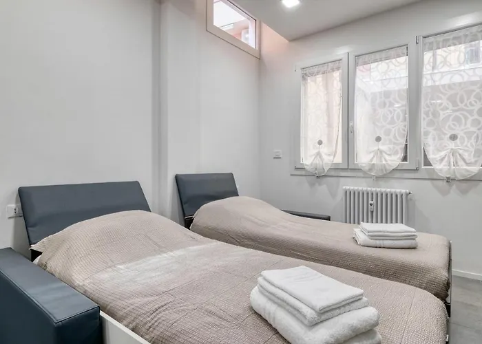 Apartamento Ugo Lenzi *